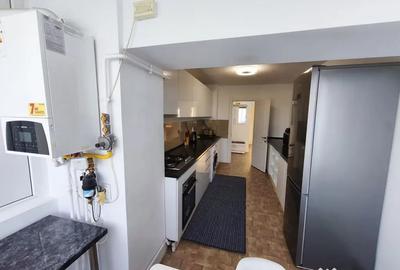 Apartament cu 3 camere decomandat în Faleză - 4