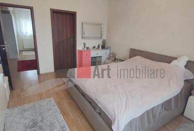 Casă cu 4 camere în Postăvari - 6