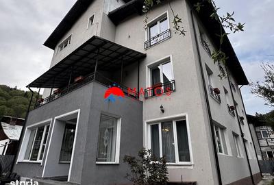 Casă cu Teren 448 Mp în Central - 4