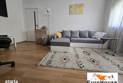 Apartament cu 2 camere în Cetate