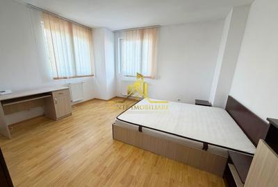Apartament cu 3 camere semidecomandat, mobilat în Calea Turzii - 12
