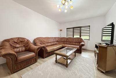 Apartament cu 3 camere decomandat, mobilat în Faleza Nord