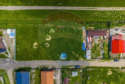 Teren Construcții intravilan de 1016 mp, în Hărman - 2
