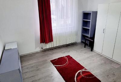 Garsonieră decomandată în Florești
