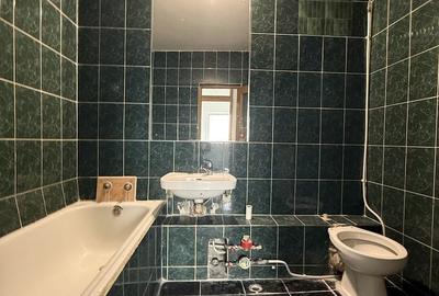 Apartament cu 2 camere decomandat în Crângași