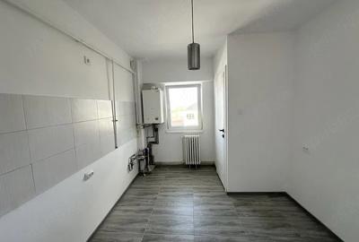 Apartament cu 2 camere decomandat în Lenin - 2
