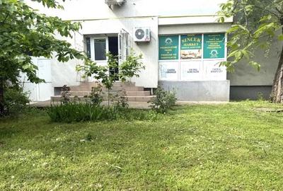 Spațiu comercial, de 47 mp, în Central - 3