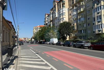 Apartament cu 3 camere decomandat în Terezian