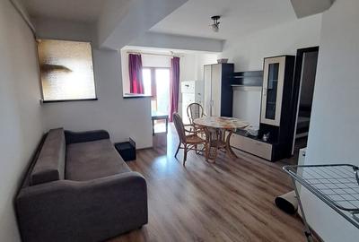 Apartament cu 2 camere semidecomandat în Obcini