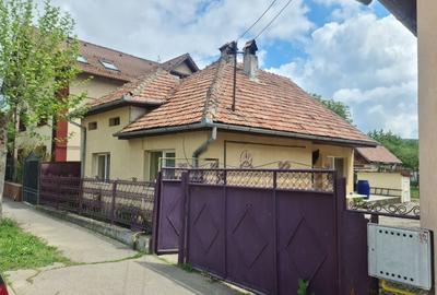 Casă cu 3 camere în Drumul Carului - 2