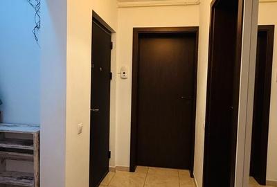 Apartament cu 3 camere semidecomandat, mobilat în Mazepa 1 - 5