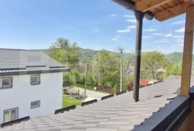Casă cu 4 camere în Bela - 2