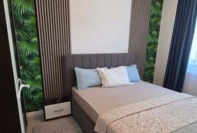 Apartament cu 3 camere decomandat, mobilat în Militari