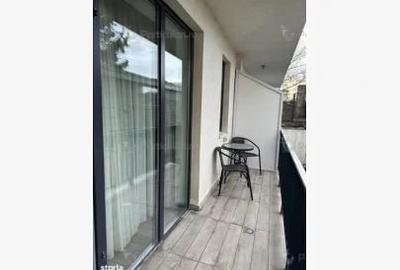 Garsonieră decomandată în Calea Călărașilor