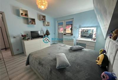 Duplex cu 5 camere cu Canalizare în Bucov - 9
