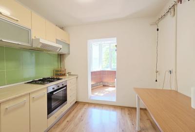 Apartament cu 2 camere decomandat în - 3