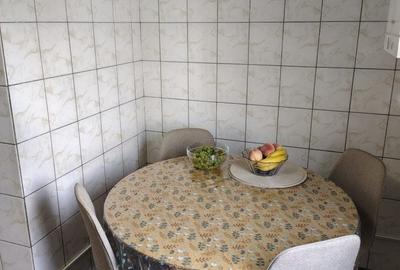 Apartament cu 2 camere decomandat în Mureșeni
