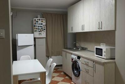 Apartament cu 3 camere decomandat în 1 Mai - 8