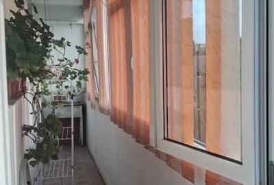 Apartament cu 3 camere decomandat în Drumul Taberei - 7
