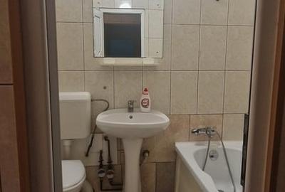 Apartament cu 2 camere decomandat în Valea Oltului - 5