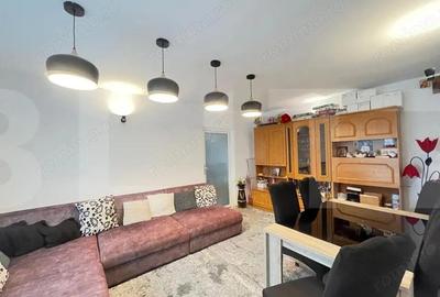 Casă cu 4 camere cu Teren 1400 Mp în Central