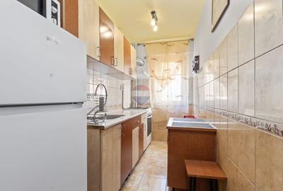 Apartament cu 2 camere semidecomandat în Romanilor