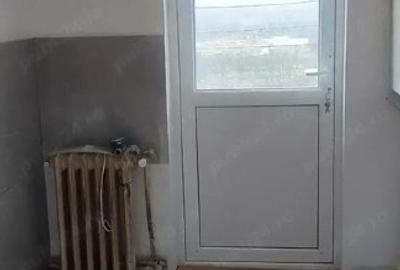 Apartament cu 3 camere decomandat în Central - 8