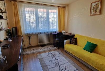 Apartament cu 3 camere semidecomandat în Rogerius - 1