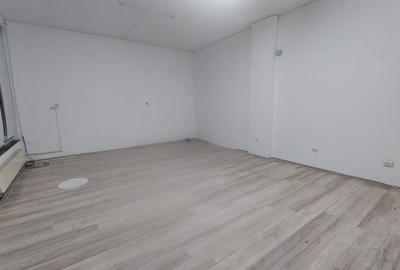 Spațiu comercial, de 96 mp, în Ampoi 3