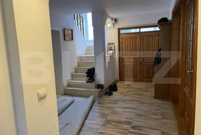 Casă cu 5 camere cu Teren 900 Mp în Sfântu Ilie - 1