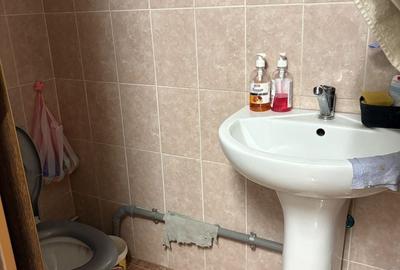 Spațiu comercial, de 73 mp, în Central - 2