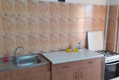 Apartament cu 2 camere decomandat în Tomis III - 5