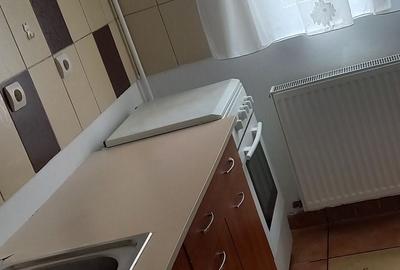 Garsonieră decomandată în Rășinari - 3