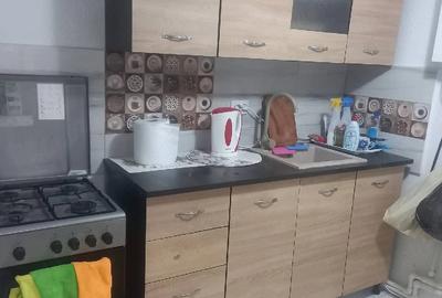Casă cu 2 camere cu Teren 300 Mp în Dorobanți 2 - 5