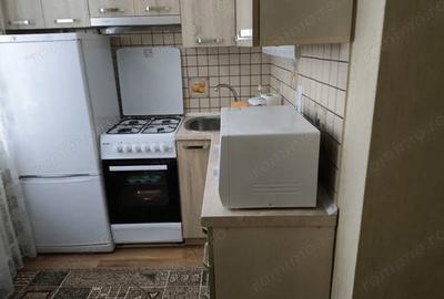 Garsonieră decomandată în Buziașului - 2