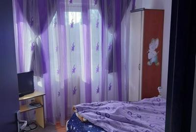 Apartament cu 4 camere semidecomandat în Micro 39 - 4