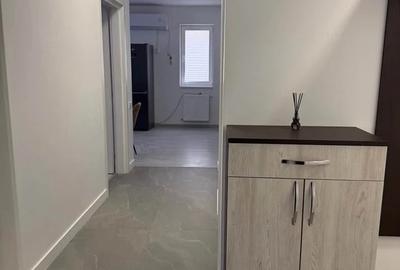 Apartament cu 3 camere decomandat în Berceni - 4
