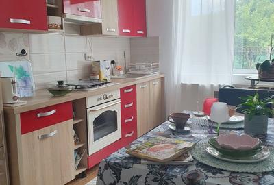 Casă cu 4 camere în Vernești