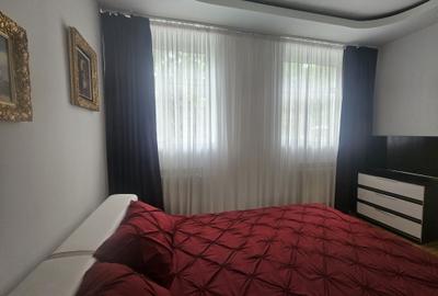 Casă cu 2 camere decomandat în Tineretului - 2