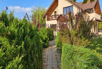 Casă cu 5 camere cu Teren 760 Mp în Corbeanca