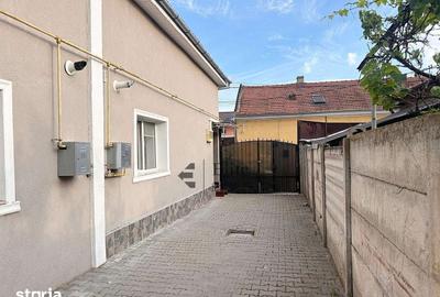 Casă cu 3 camere decomandat cu Teren 56 Mp în Central - 2