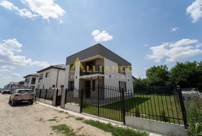 Casă individuală cu 4 camere cu Teren 327 Mp în Berceni
