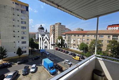 Apartament cu 2 camere semidecomandat, mobilat în Mihai Viteazul