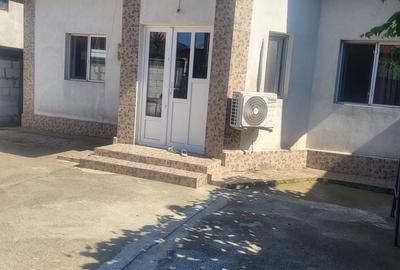 Casă cu 4 camere în Popești