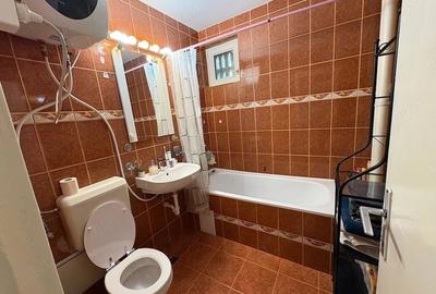 Apartament cu 3 camere semidecomandat, mobilat în Medicină - 9
