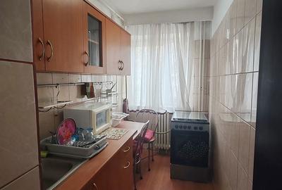 Apartament cu 3 camere semidecomandat în Trivale - 3