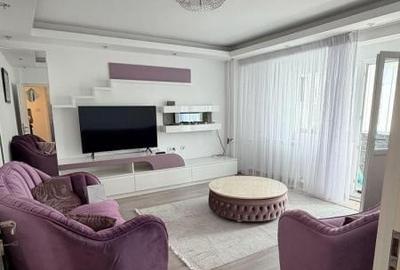 Apartament cu 3 camere, mobilat în Tineretului
