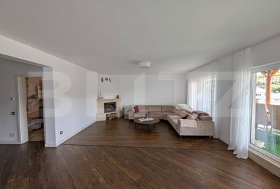 Apartament cu 4 camere semidecomandat, mobilat în Florești
