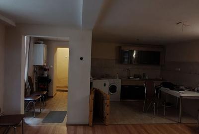 Apartament cu 4 camere în Central - 8