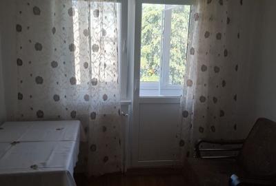 Apartament cu 2 camere semidecomandat în Câlnic